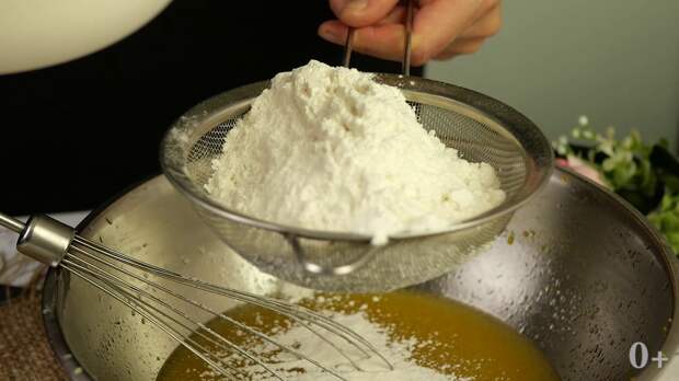 Неужели он постный? Да, это так. Самый вкусный, быстрый постный пирог, буквально, из ничего.