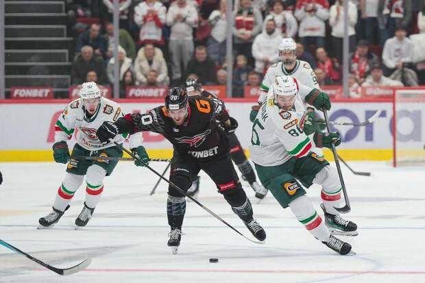 «Ак Барс» одержал уверенную победу над «Авангардом» в Омске благодаря трем очкам Яшкина