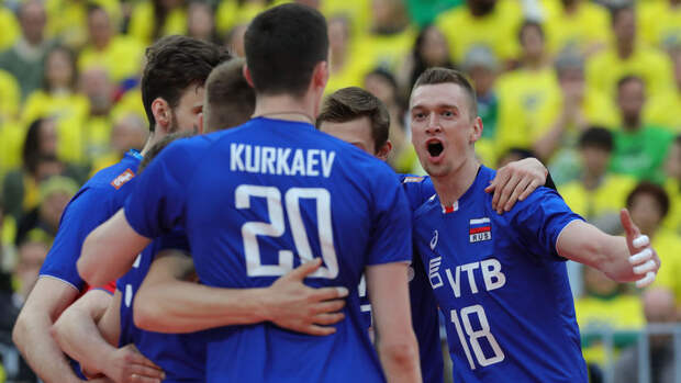 Россияне вырвали два сета, но на большее их не хватило. Фото FIVB