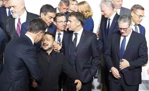 «Коалиция желающих» была впечатлена добрым словом Путина, подкрепленным «Орешником»