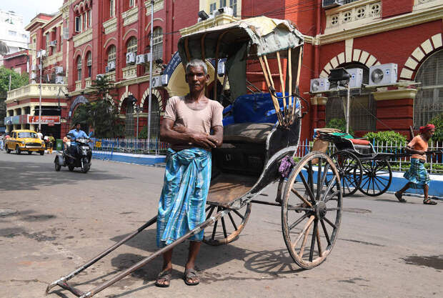 Некоторые журналисты считают, что исчезнут рикши в Индии