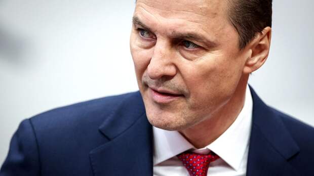 «Детройт» торжественно вывел из обращения номер Федорова. Россиянин эффектно появился на арене в кабриолете