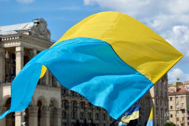 «Всем, кто остался верен своей родине»: как прошло 23 февраля на Украине