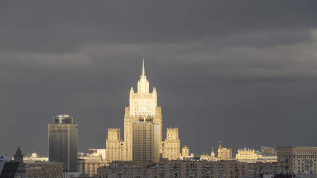 МИД: Россия решительно ответит на любые попытки ввести блокаду Калининграда