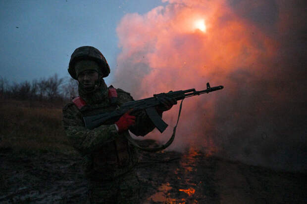 ВС России уничтожили пусковую установку HIMARS и боевую машину системы Vampire