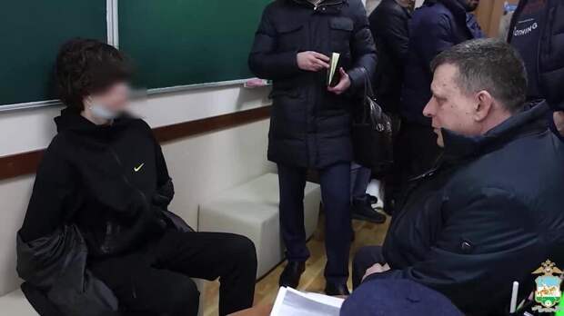 Напавший на школу в Уфе подросток признался, что хотел припугнуть сверстников