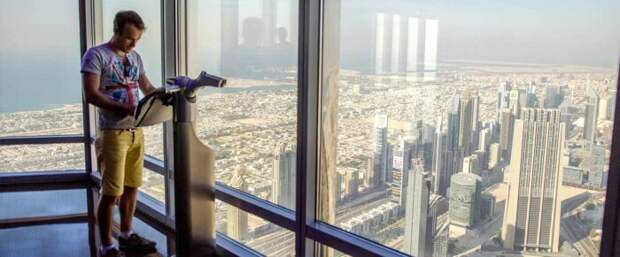 Со смотровой площадки 124 этажа открывается потрясающий вид на панораму Дубая. /Фото: allesoverdubai.info