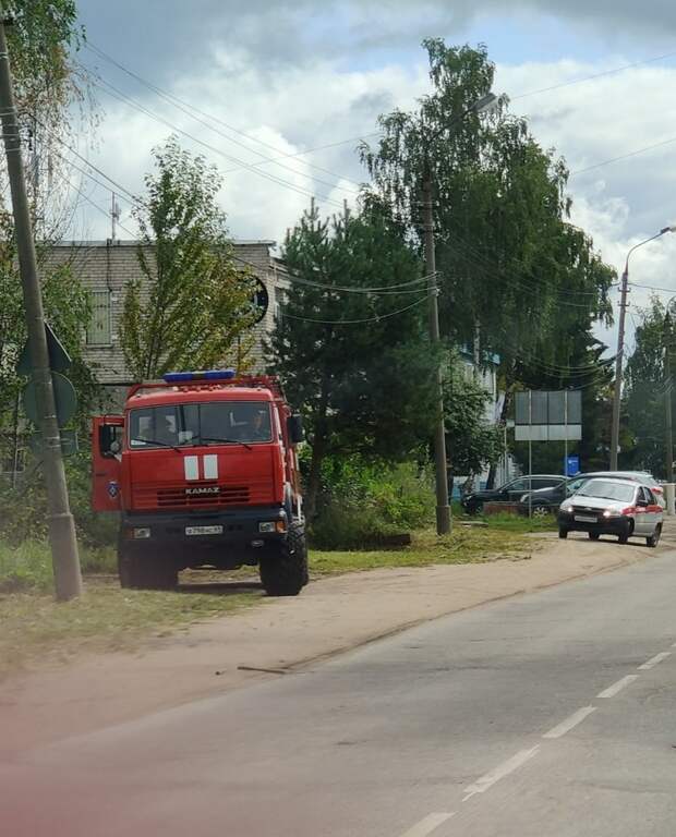 Женщина пришла в суд в Тверской области и заявила о принесенных гранатах