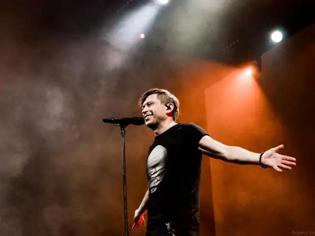 Певец Джанго: у Лёвы и Шуры Би-2 позиция "врагов государства"