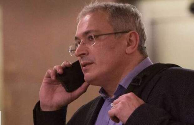 Ходорковского спалили: ФБ и Гугл выдавали ему персональные данные россиян по согласованию с ЦРУ