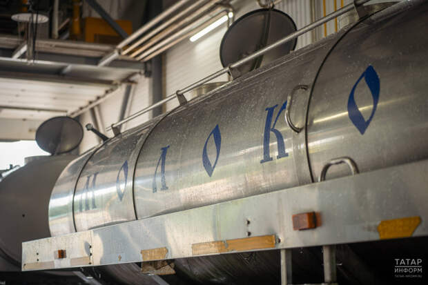 Зяббаров попросил Минсельхоз сохранить субсидию на молоко для крупных хозяйств