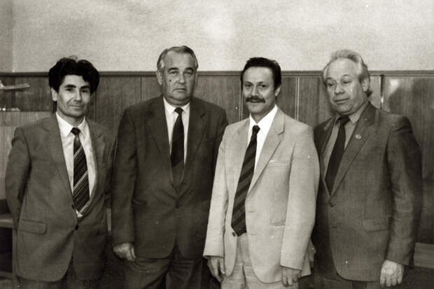 Фото 12 На встрече в Воронеже Соломин и Панин.jpg