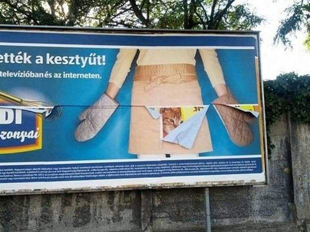 Смешные вывески и странные решения маркетологов