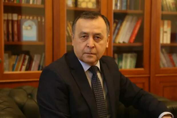 Посол Таджикистана призвал сограждан соблюдать законы России