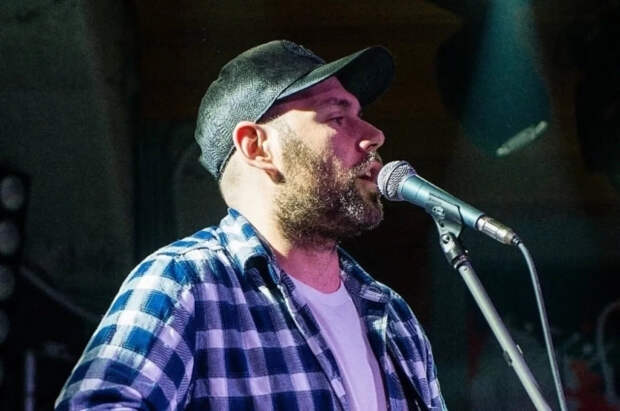 Суд заочно арестовал Семена Слепакова