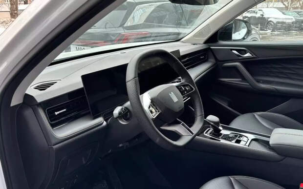 Новый Москвич М70 — первые фото интерьера