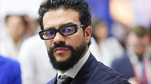 ЕС внес Тимати и главу Эрмитажа в 20-й пакет санкций против России