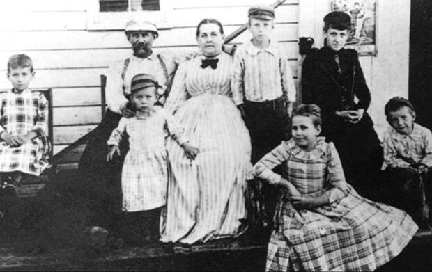 Семья Никола Теслы. Семья Никола Теслы.