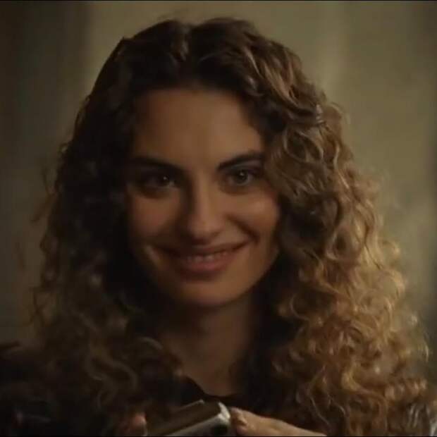 Вера Вольт в сериале «Король и шут»