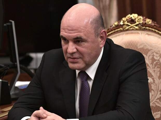 Путин уступил место Мишустину Путин уступил место Мишустину