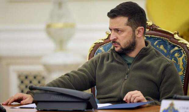 Зеленский заявил об отсутствии плана Б на случай отказа США от помощи Украине
