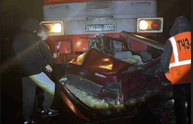 Стали известны подробности ДТП с поездом и автомобилем в Алексине