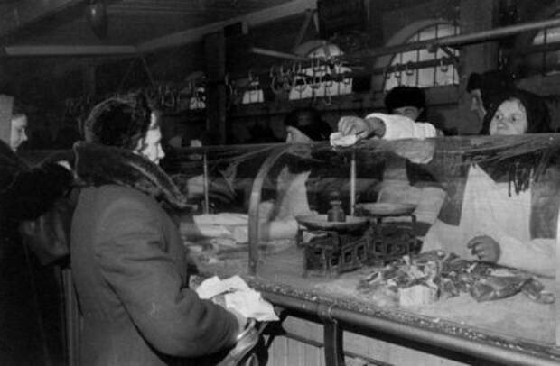 Рынки Советского Союза (26 фото)