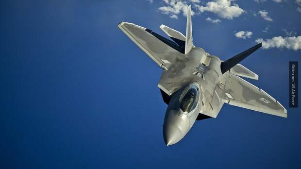 Симуляция войны: зачем американские ВВС мешают ВКС РФ освобождать Сирию от ИГ
