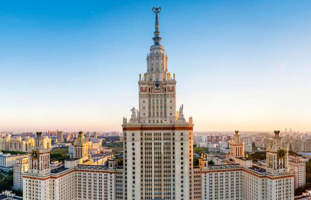 В МГУ представили выставку о технологической долине «Воробьёвы горы»