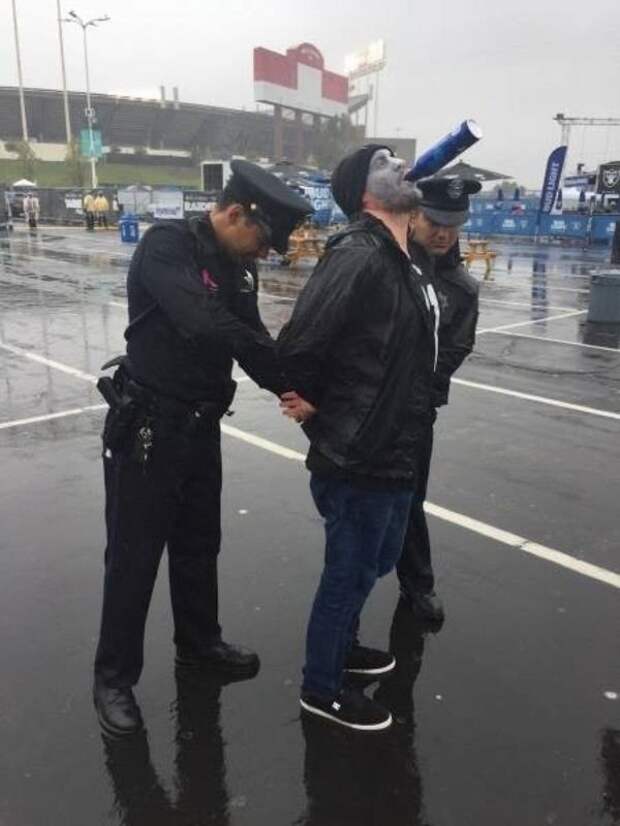 1587125142_policejskie-budni-24.jpg