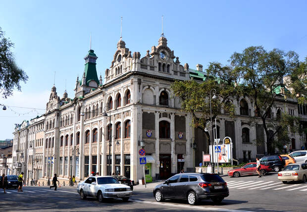 10 самых красивых зданий Владивостока (ФОТО)