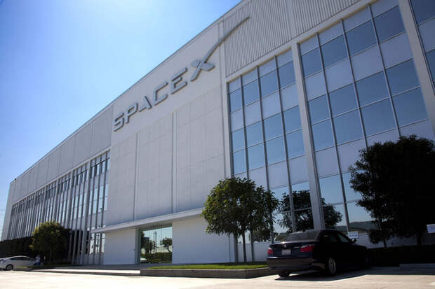 spacex-693275_960_720 (700x466, 289Kb)