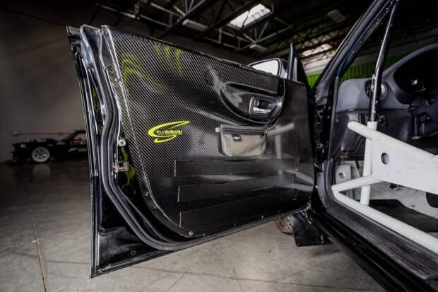 Subaru WRX STi, на котором Кен Блок пролетел 52 метра, выставлен на продажу