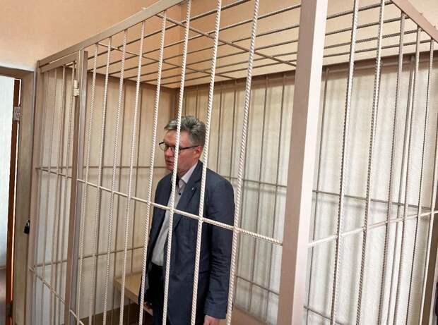 Директора дорожной компании отправили под домашний арест в Новосибирске