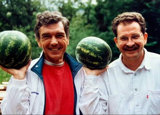 «Юра и Влад»: Вдова Влада Листьева показала совместное фото Юрия Николаева, который был другом ее убитого мужа