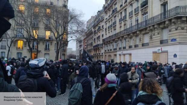 В Совфеде рассказали об успешном противодействии западным кураторам массовых беспорядков В Совфеде рассказали об успешном противодействии западным кураторам массовых беспорядков