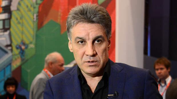 «Не просто коллега»: гендиректор МИЦ «Известия» Тюлин о смерти телеведущего Алексея Пиманова