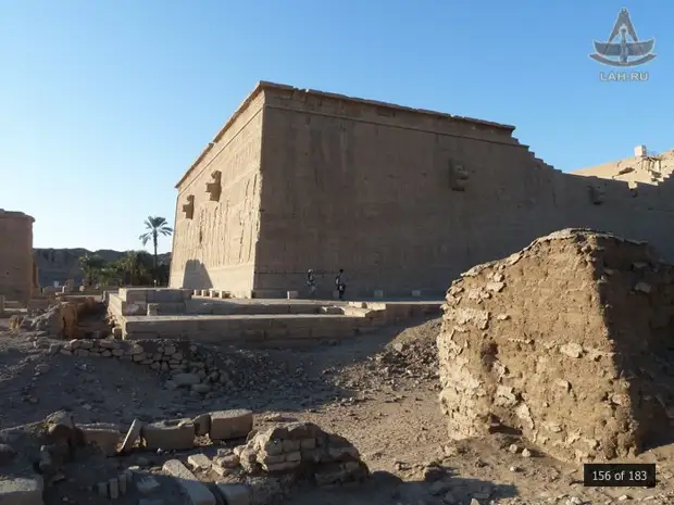 Интересные объекты в окрестностях дендерского храма