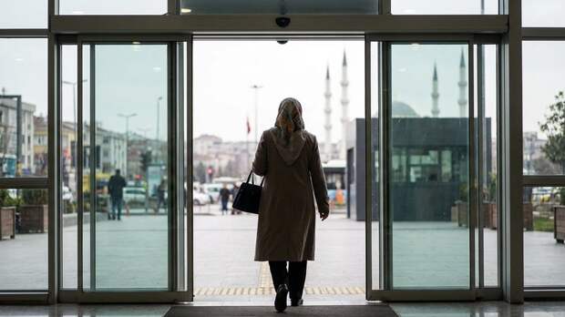 Sabah: жительница Стамбула 301 раз обратилась к врачам за год и умерла