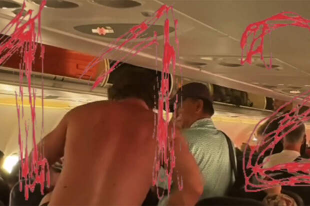 "112": турист из России разделся и устроил дебош на борту рейса Нячанг — Бангкок