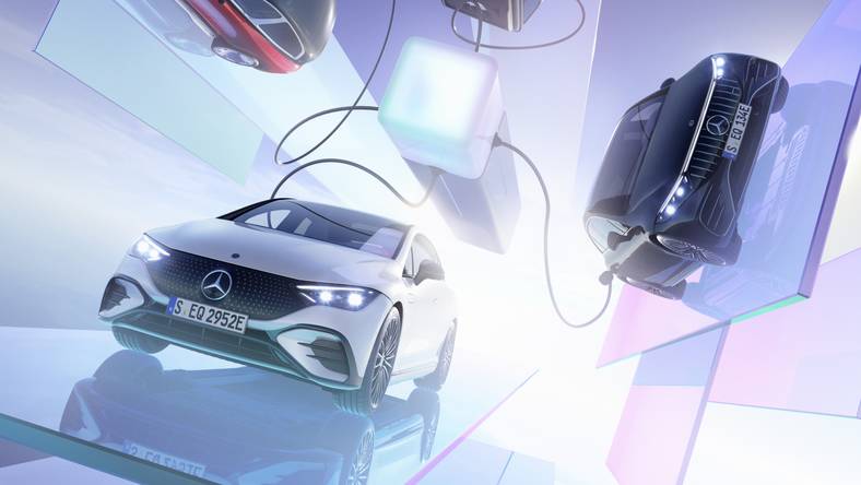 Электрический Mercedes EQE и AMG EQS 53 дебютируют в Мюнхене