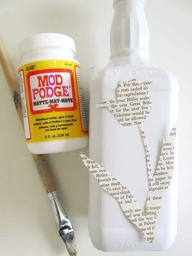 Как использовать газеты в декорировании: 10 идей с инструкциями