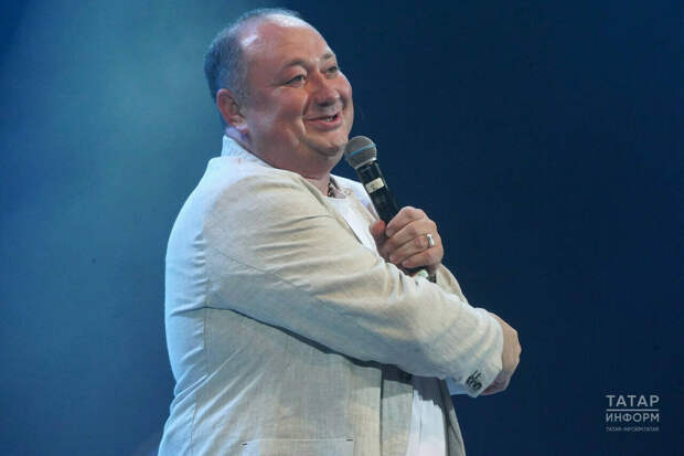 «Чүт эләкмәде»: Вадим Захаров концертында көтелмәгән хәл булган