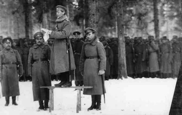 С Днём Защитника Отечества! В этот день* вновь созданная РККА нанесла первый победный удар по врагу