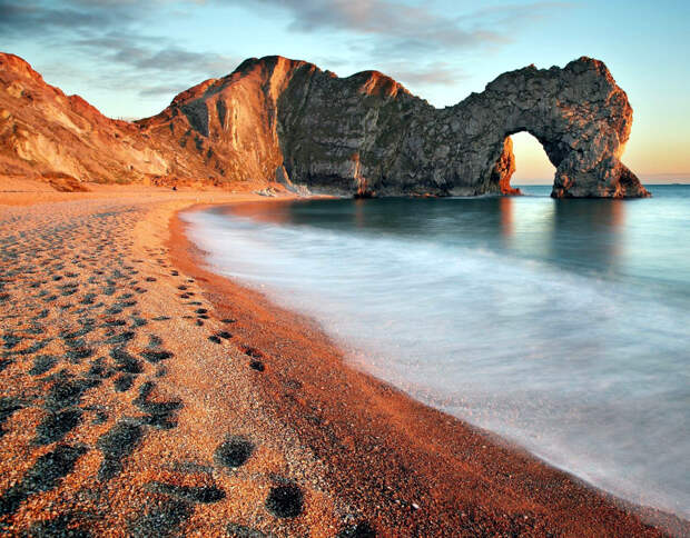 Арка ДердлДор Великобритания. Создано самой природой. Невероятные природные арки. Фото с сайта NewPix.ru