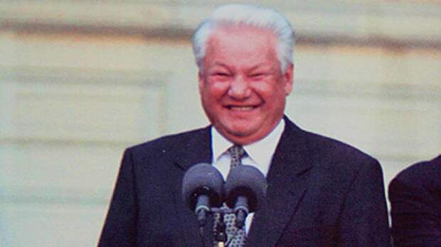 Стало известно о роли иностранцев из окружения Ельцина в развале СССР