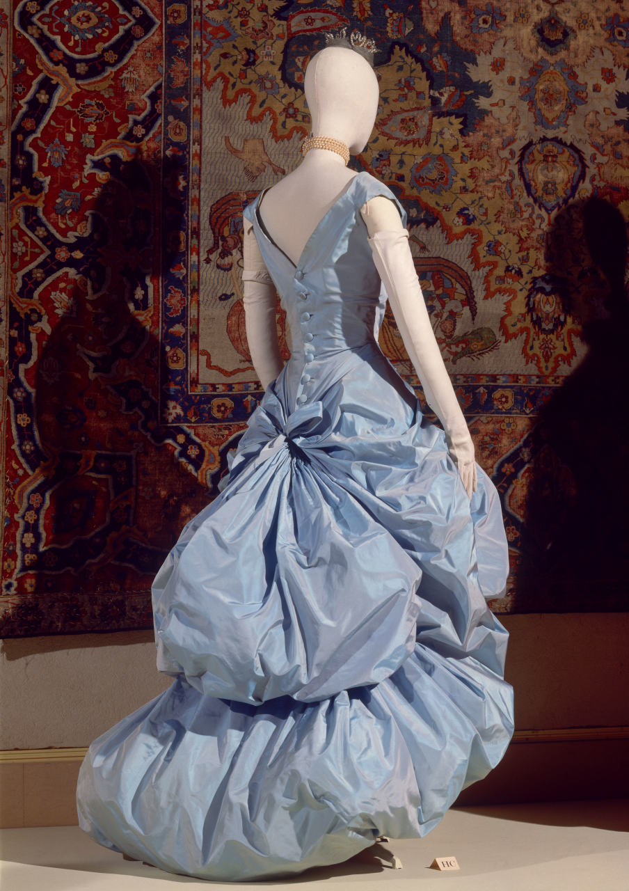 Вечернее пальто Balenciaga