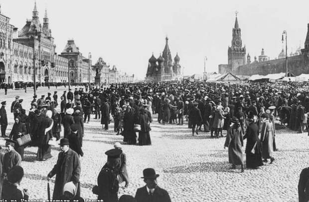 Так выглядела Красная площадь в 1913 году. 