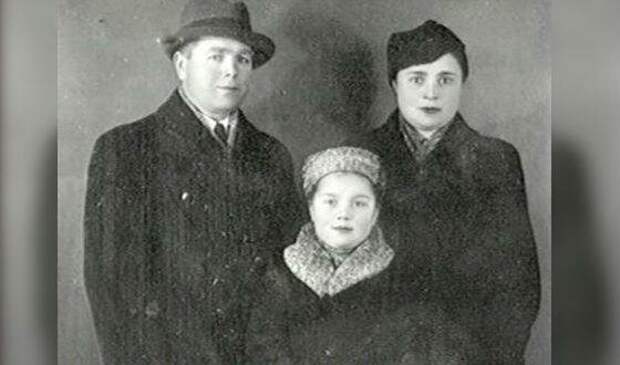 Про Нину Дорошину, которая любила-любила Олега Ефремова, а замуж вышла за Олега Даля