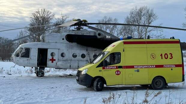 Мать с ребенком, пострадавших при взрыве газа, на вертолете доставят в Барнаул
